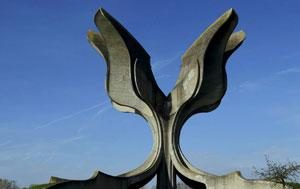 NUŽNO ZNANJE O HOLOKAUSTU: Ministarstvo pozvalo škole u Hrvatskoj da vode učenike u Jasenovac