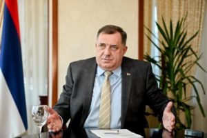 „GLASAČKI LISTIĆI ĆE LIČITI NA TIKET ZA LOTO“ Dodik o novim izbornim tehnologijama