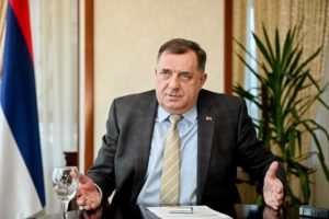 DODIK O ZLOČINU NAD VOJNICIMA JNA U TUZLI: Nisu ubijeni samo mladići, već je ubijena riječ, dogovor i svaka mogućnost povjerenja