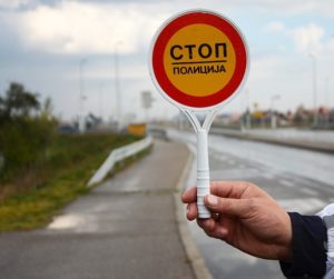 VOZAČI STOP! Obustavljen saobraćaj na putu Klašnice – Prijedor