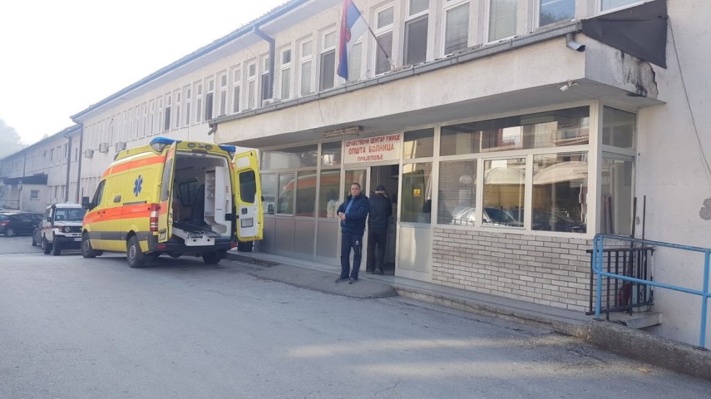 ОКРШАЈ ЉЕКАРА: Хирурзи се потукли због термина кориштења операционе сале