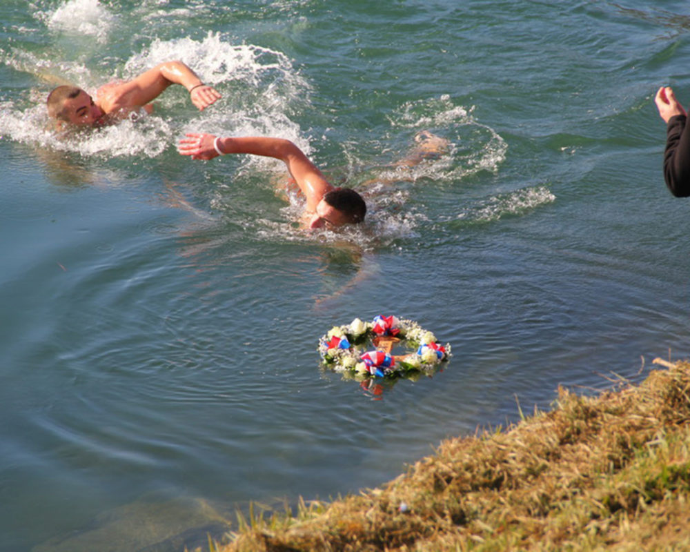 ПЕТНАЕСТОГОДИШЊИ АЛЕКСА КРНЕТА ПРВИ ДО КРСТА У ПРИЈЕДОРУ: Традиција обновљена прије девет година