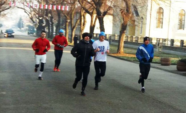TRKA POVODOM 9. JANUARA: Modričani trče 30 kilometara za 30 godina Srpske