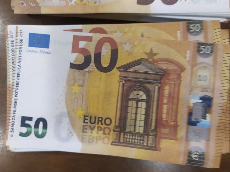 DRAMA U BOSANSKOJ KRUPI: Prijavio ženu da mu je ukrala 36.000 evra, ona njega za zlostavljanje