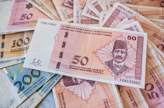 ИСПЛАТА У ТОКУ: За повећање плата у Српској издвојена скоро два милиона КМ