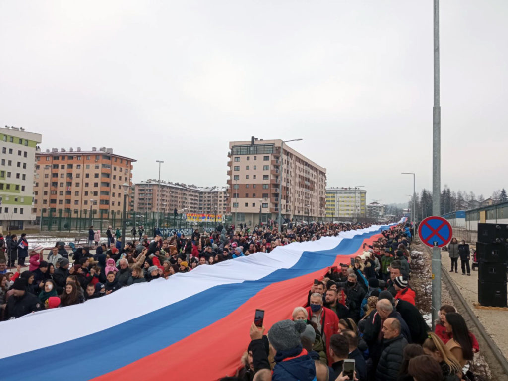 ŽELJKA CVIJANOVIĆ: Zastava duga 527 metara još jedan dokaz koliko se voli Republika Srpska (FOTO)