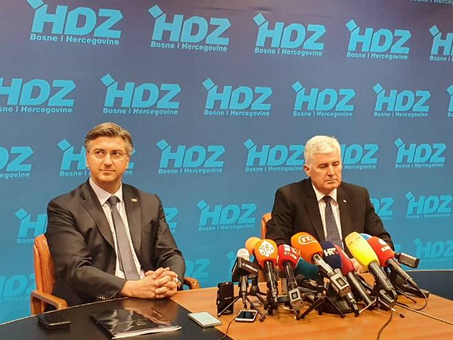 ČOVIĆ U ZAGREBU: Dogovor o izbornoj reformi važan za skladne odnose tri naroda