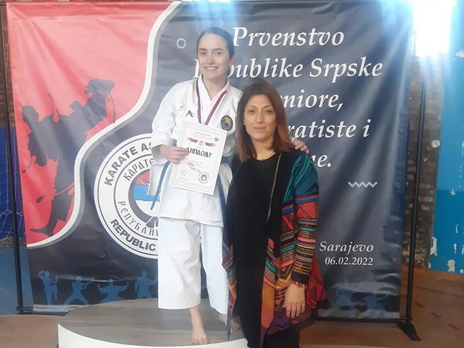 ŠAMPION SRPSKE: Isidora Borovčanin osvojila je prvo mjesto na Seniorskom prvenstvu u karateu