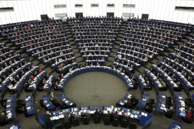 NOVI PRITISAK NA VLASTI SRPSKE: Evropski parlament usvojio amandman o sankcijama Dodiku
