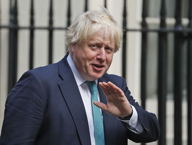 ИЗВЈЕШТАЈ ПОДИГАО ПРАШИНУ: Борису Џонсону забрањен улазак у британски парламент
