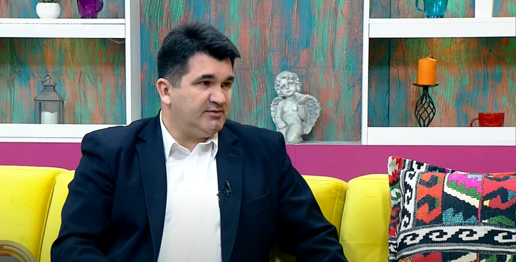 RADO SAVIĆ OŠTRO: Jadno je mobilisati birače u Srbiji plašeći ih njihovom braćom iz Republike Srpske