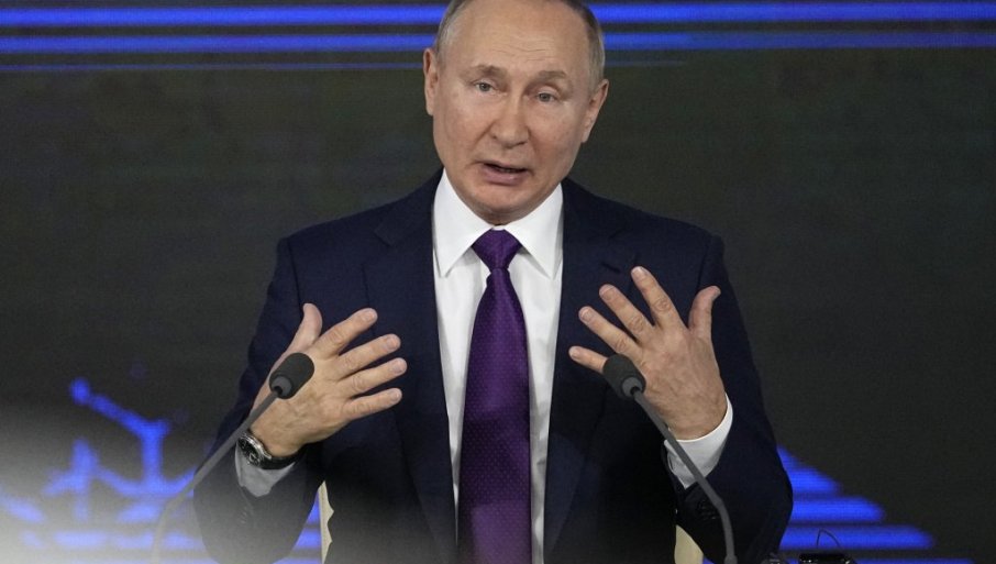 ЗАПАД ЈЕ ЦАРСТВО ЛАЖИ: Владимир Путин након многоструких санкција Русији