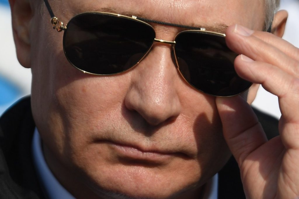 „МИСЛИТЕ ЛИ…“ Путин поставио Лаврову питање које је узнемирило Америку
