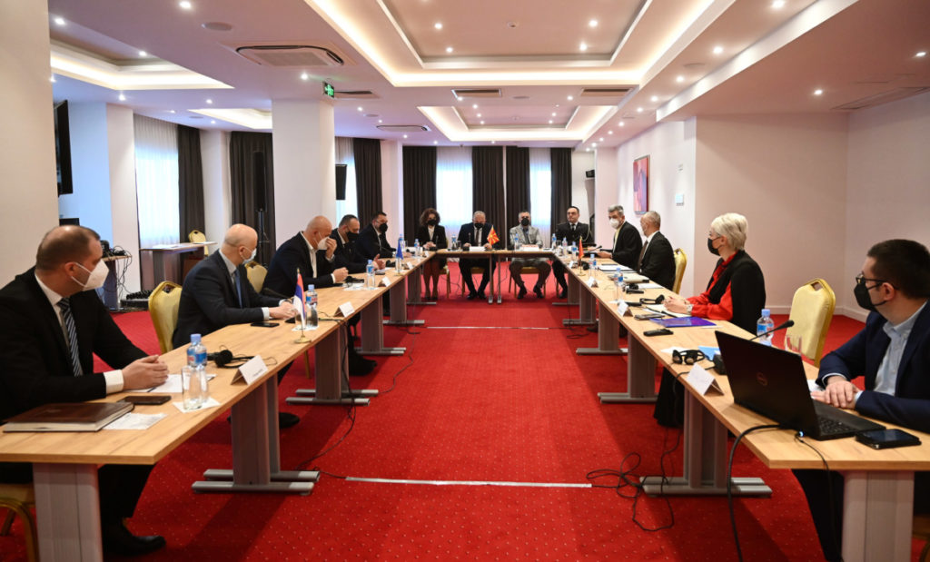 БОРБА ПРОТИВ ОРГАНИЗОВАНОГ КРИМИНАЛА: Унапријеђење међународне сарадње тема састанка у Охриду