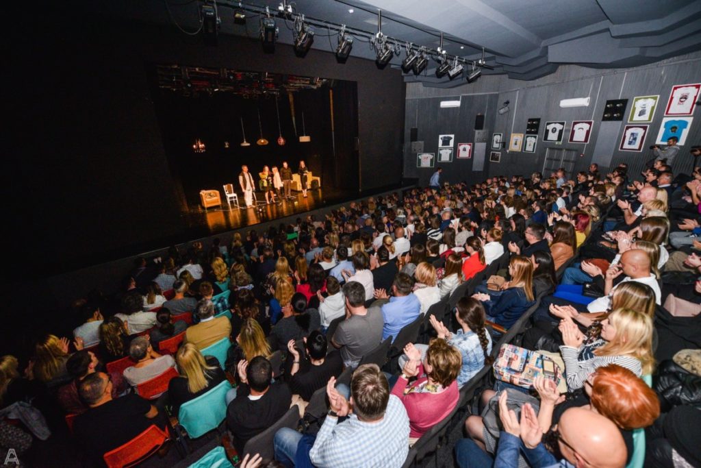 ПОЧЕО ФЕСТИВАЛ ОПТИМИЗМА: Бројне представе из Словеније, Македоније, Србије и БиХ