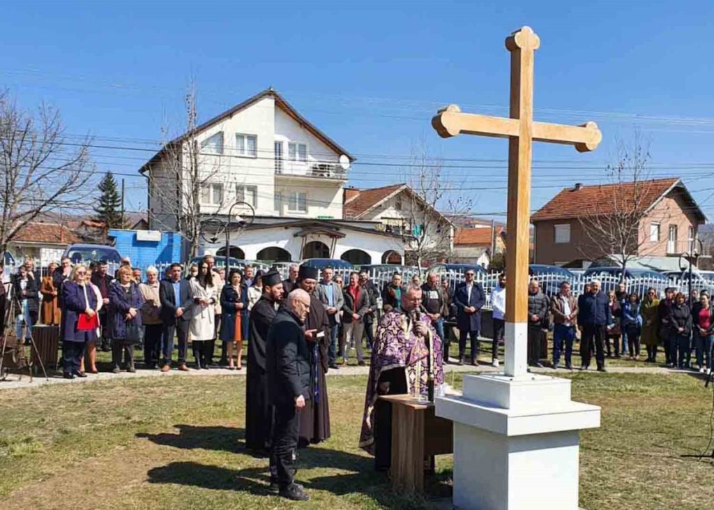 „СТРАДАЛИ СУ НЕДУЖНИ, УБИЈАНА ДЈЕЦА И ЦИВИЛИ“ У Грачаници обиљежене 23 године од почетка НАТО агресије