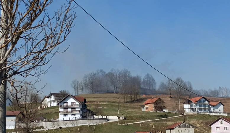 LOKALIZOVANI POŽARI U NOVOM GRADU: Vatrogasci intervenisali četri puta