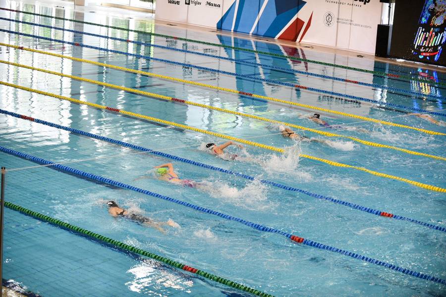PRVI PUT ZA NAJMLAĐE: Plivanje za Časni krst biće i za djecu u zatvorenom bazenu