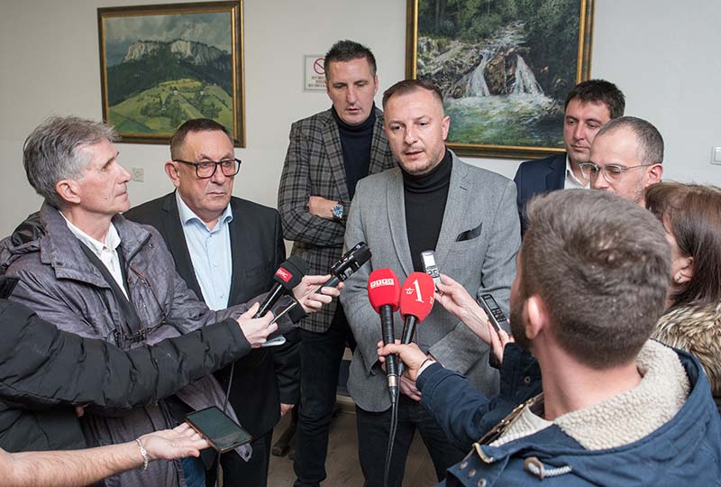 ЋОРИЋ: Приоритет рехабилитација пута Власеница – Соколац