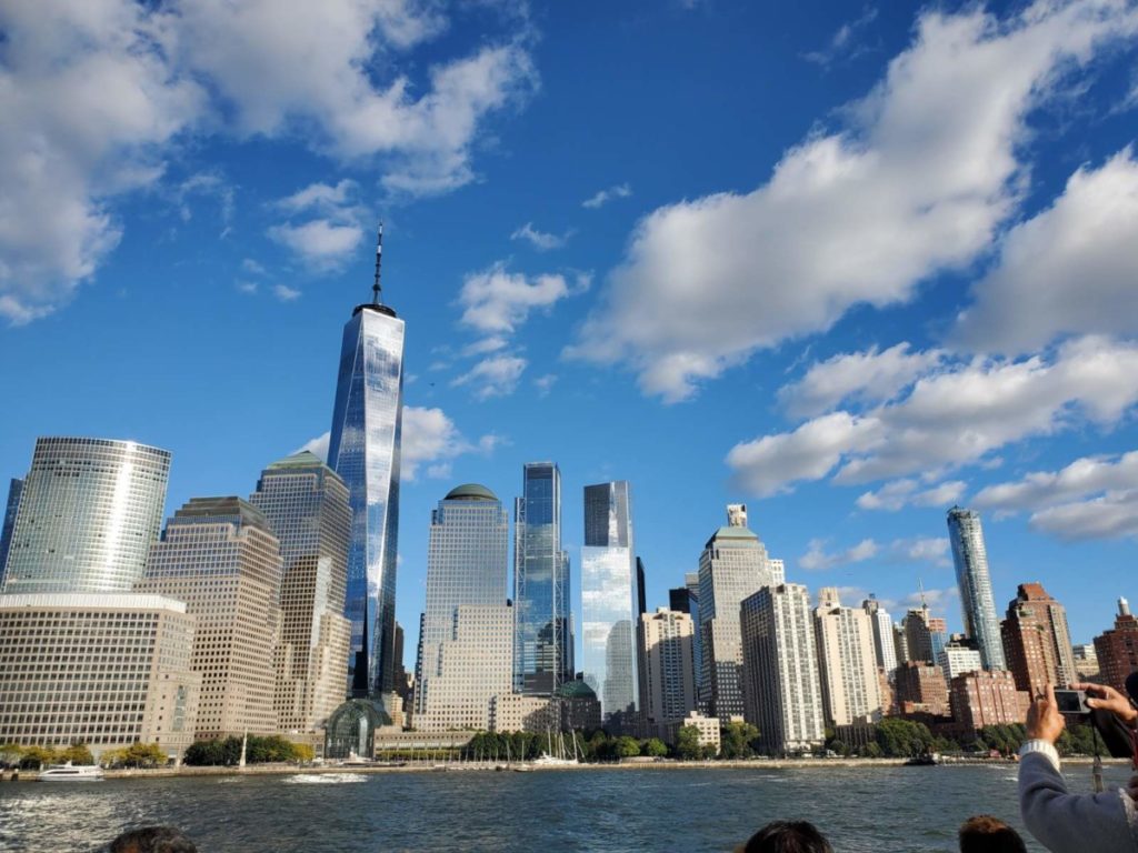 ГЕОЛОЗИ УПОЗОРАВАЈУ: Њујорк тоне због тежине зграда!