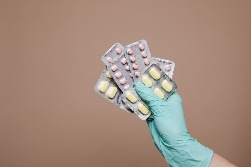 PAO BUGARSKI DRŽAVLJANIN NA ULAZU U HRVATSKU: Švercovao 350.000 tableta u rezervnim točkovima