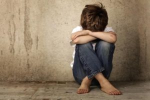 HOROR U SARAJEVU: Otac osumnjičen za zlostavljanje dječaka, majka sve znala i ćutala