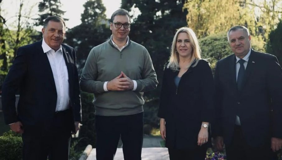 RUKOVODSTVO SRPSKE NA SASTANKU SA VUČIĆEM: Dijalog o ključnim pitanjima nastavka saradnje