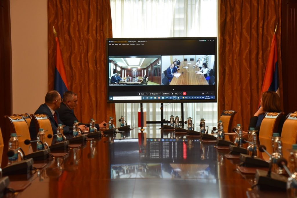 VIŠKOVIĆ SA DIREKTOROM EBRD-a: Uspostaviti veću kontrolu nad radom javnih preduzeća
