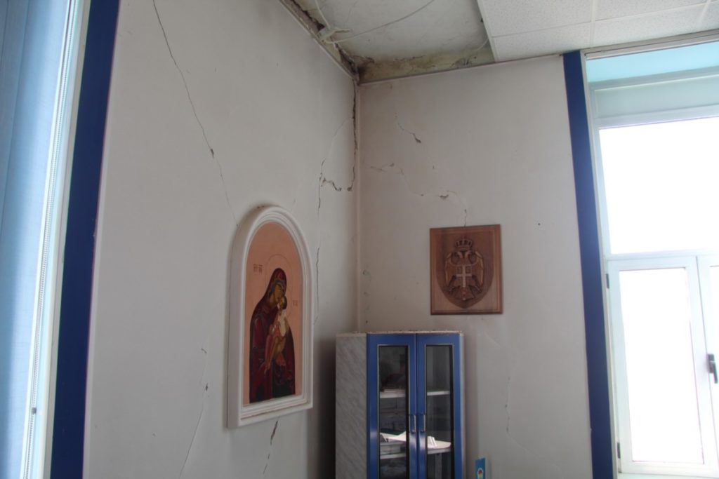 КОСТАЈНИЦА ПОМАЖЕ ЉУБИЊУ: Солидарнст општина које су оштећене земљотресом