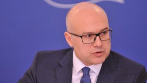 VUČEVIĆ KRENUO MOTOROM KA MRKONJIĆ GRADU: Sutra prisustvuje obelježavanju 31 godine od pogroma i stradanja Srba u zločinačkoj akciji „Oluja“
