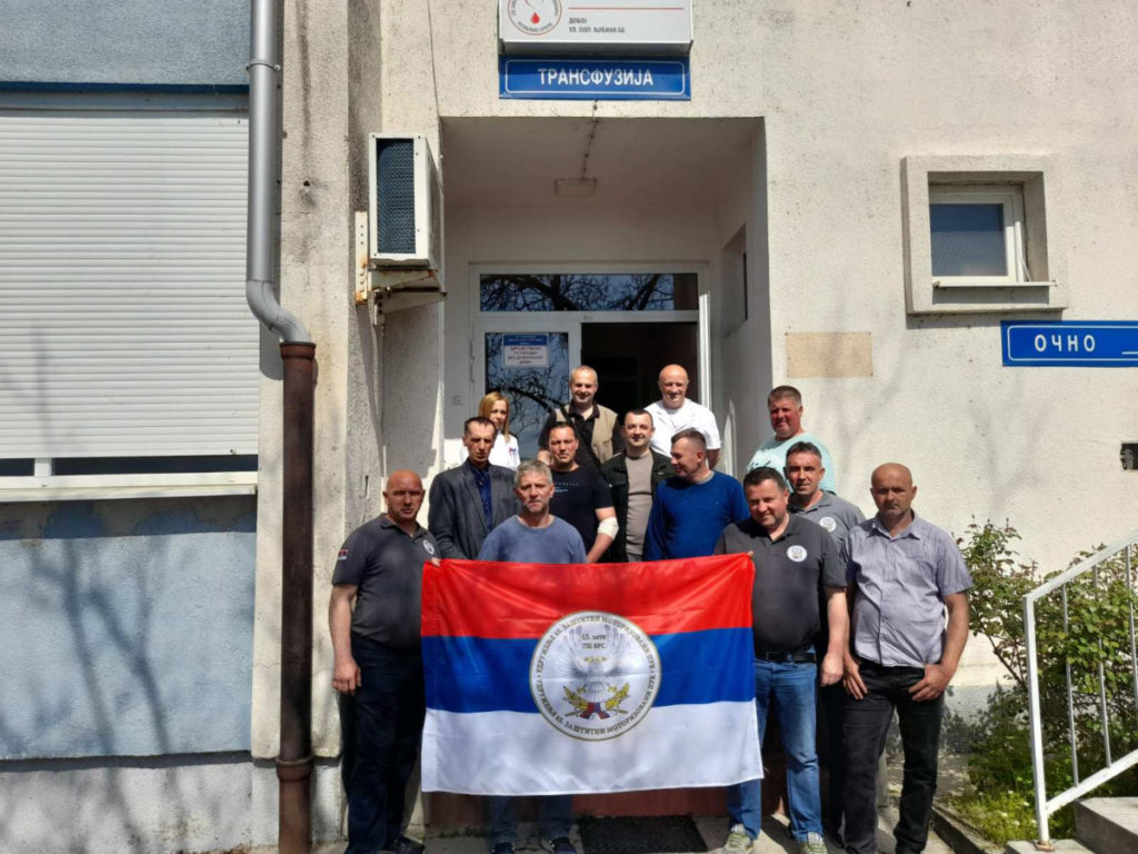 ХУМАНИ ВЕТЕРАНИ ИЗ ДОБОЈА: Добровољно даривали крв у знак сјећања на саборце