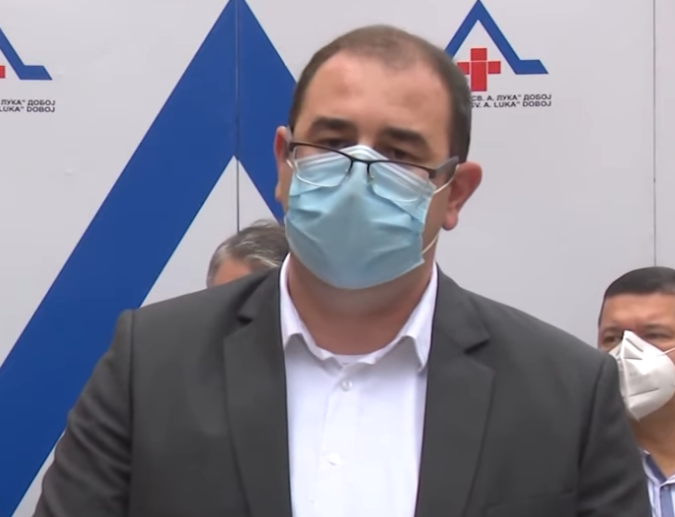 AFERA „KORONA UGOVORI“ : Direktor dobojske bolnice isplatio odštetu za malverzacije sa nabavkom maski