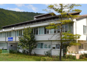 ГЕНЕРАЛНИ ШТРАЈК У ДРВАРУ: Радници Дома здравља изнјели своје захтјеве