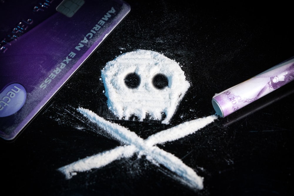 ПОТВРЂЕНА ОПТУЖНИЦА: Неовлаштен промет дроге у Источној Илиџи