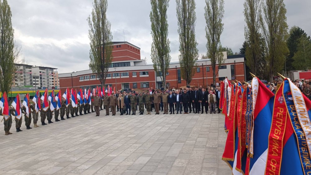 „DALI SU SVOJE ŽIVOTE ZA NAŠU SLOBODU“: U Istočnom Sarajevu obilježeno 30 godina od formiranja VRS