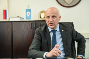 „RAZLOG NIJE POJAŠNJEN“: Direktor Policije RS istraživan zbog bjekstva Branislava Zeljkovića!