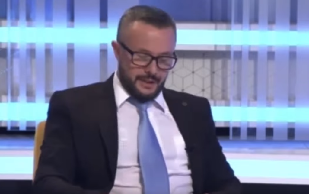 VODITELJU POZLILO TOKOM INTERVJUA: „Oprostite dragi gledaoci, ne osjećam se dobro“ (VIDEO)