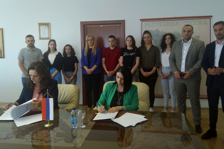 UNAPREĐENJE PRAKTIČNE NASTAVE: Potpisan Memorandum o saradnji sa Fakultetom političkih nauka u Banjaluci