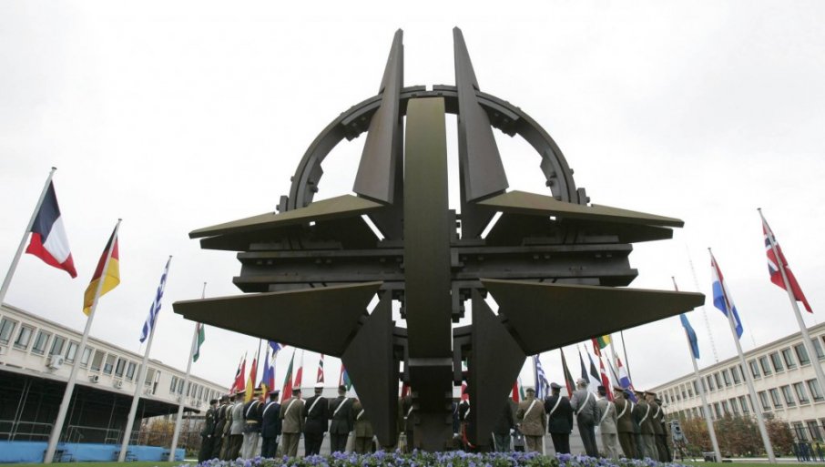 НАТО СПРЕМА ЗАМКУ СРПСКОЈ И СРБИЈИ: Перишић упозорава на план Запада да створи хаос на Балкану