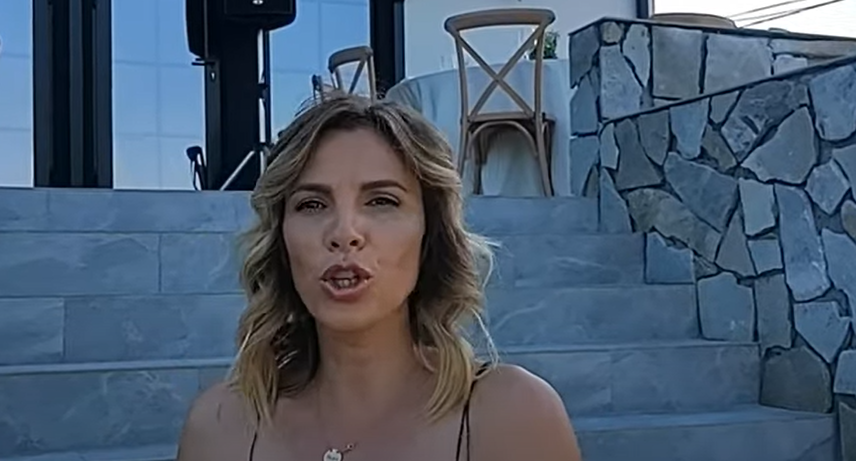 „NIKAD MI NIJE NEDOSTAJALO LUDOSTI“ Marina Tadić iznenadila novom frizurom (VIDEO)