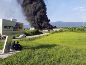 NIKO NEĆE OSTATI BEZ POSLA: Oglasio se direktor izgorjele fabrike u Bihaću