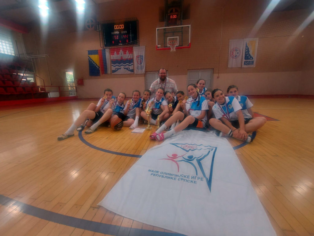 „PRESREĆNE SMO SJAJNOG REZLTATA“ Košarkašice osvojile zlato zlato na „Malim olimpijskim igrama“