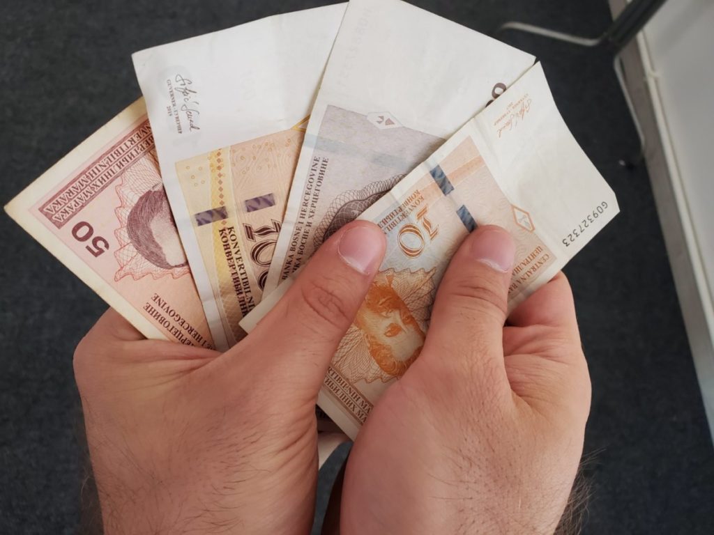 MINIMALNO POVEĆANJE U ODNOSU NA PRETHODNI MJESEC: Evo kolika je prosječna plata u Srpskoj