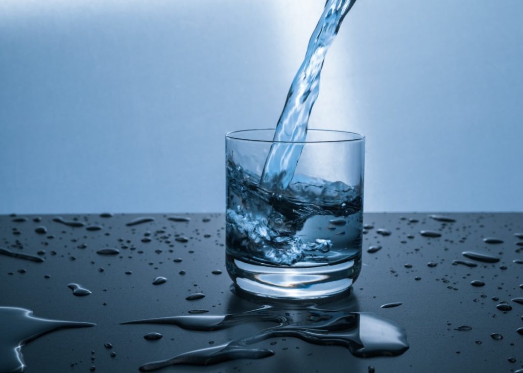 PORAŽAVAJUĆA STATISTIKA ZA BIH: Vodu iz uvoza mjesečno plaćamo 16,5 miliona maraka