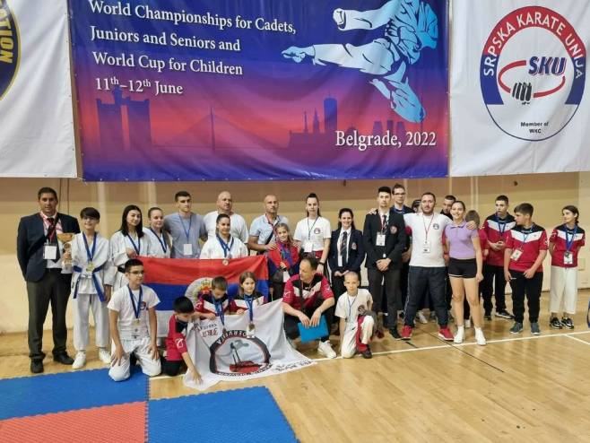SJAJAN USPJEH MLADIH SPORTISTA: Karatisti Srpske osvojili 20 medalja na Svjetskom prvenstvu