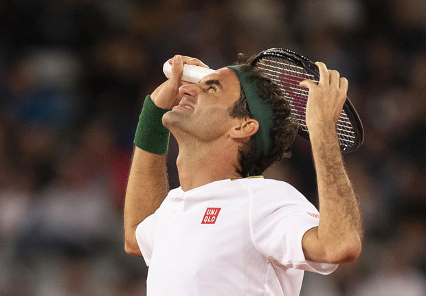 „BIO JE NEOZBILJAN“ Bivši teniser otkrio drugu stranu Rodžera Federera