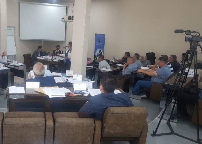 SKUPŠTINA GRADA DOBOJA DONIJELA ODLUKE O NAGRADAMA: Najviše priznanje biće uručeno Miloradu Dodiku