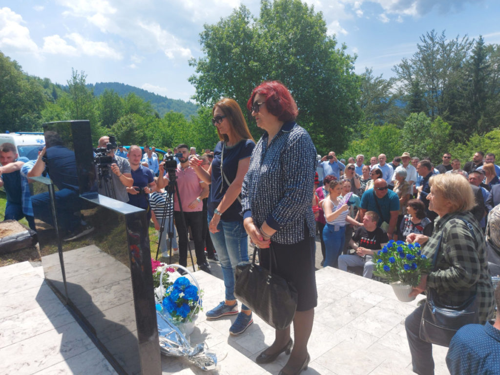 VJEČNO SLAVITI LJUDE MUČKI UBIJENE: U Žepi obilježeno 30 godina od stradanja srpskih boraca