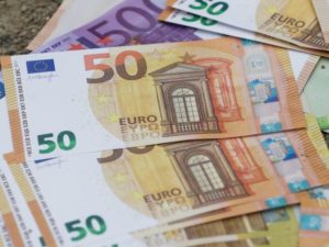 POLICIJA POZIVA NA OPREZ: Otkrivena lažna novčanica od 50 evra