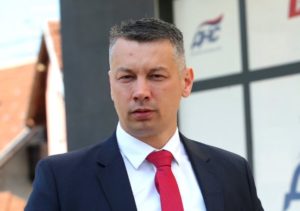 NEŠIĆ “ZABORAVIO” NEKRETNINE: Novi ministar preskočio da prijavi stan od skoro 100 kvadrata i kuću u Srbiji
